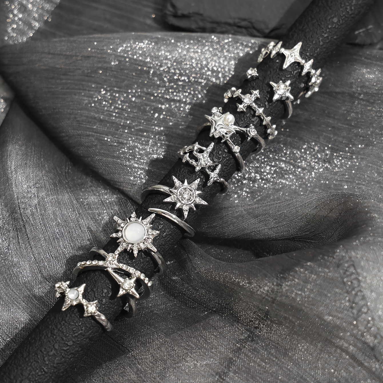 9pcs Alloy Rhinestone Inlaid Stacking Ring Set